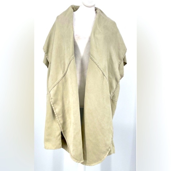 Chico’s Elongated Suede Taylor Vest Faux Size S/M Beige Willow Wind Fall Light - Picture 5 of 16